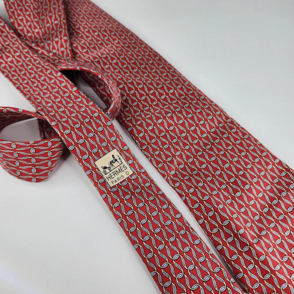 HERMES Red & Blue Silk Tie.